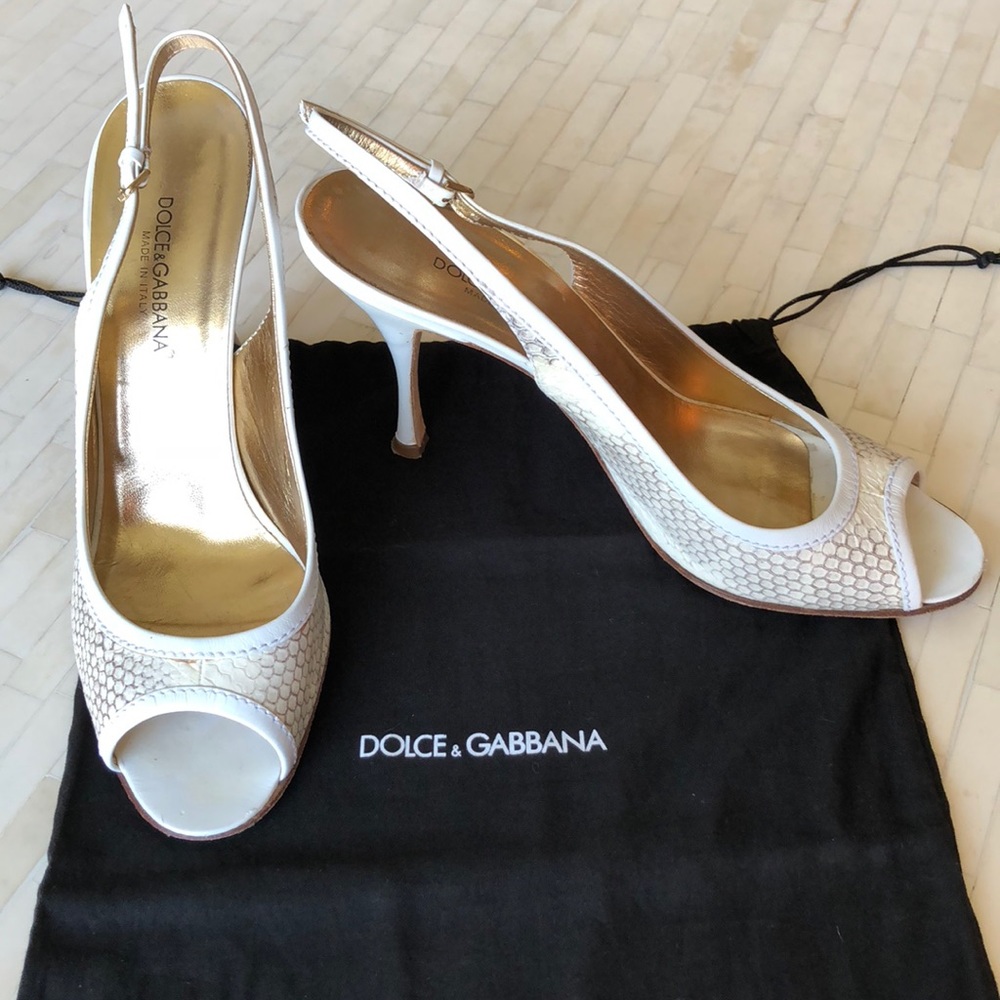 Dolce & Gabbana Stilettos in white snakeskin - EUC